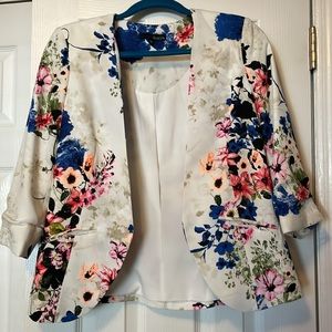 Ro & De Collarless Floral Lightweight Jacket, S